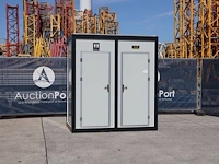 Dubbele wc cabine nieuw