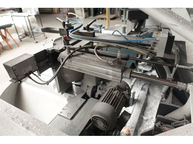 Dubbele zaagmachine elumatec - afbeelding 2 van  14