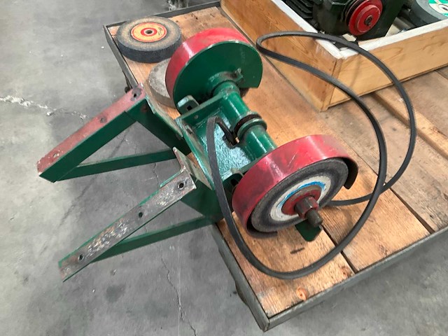 Dubbelsteens slijpmolen met elektromotor acec - afbeelding 11 van  18