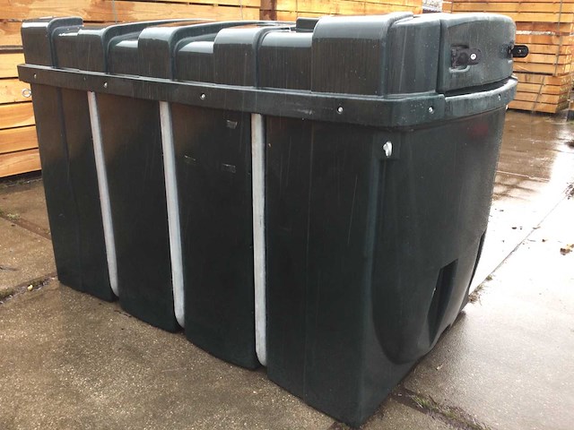 Dubbelwandige kunststof mazouttank met dieselpomp - afbeelding 1 van  8
