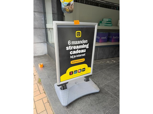 Dubbelzijdig reclamebord - afbeelding 1 van  2
