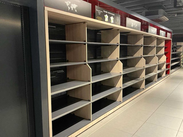 Dubbelzijdig winkel rek (+/- 26 lm) - afbeelding 7 van  9