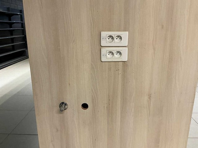 Dubbelzijdig winkel rek - afbeelding 7 van  8