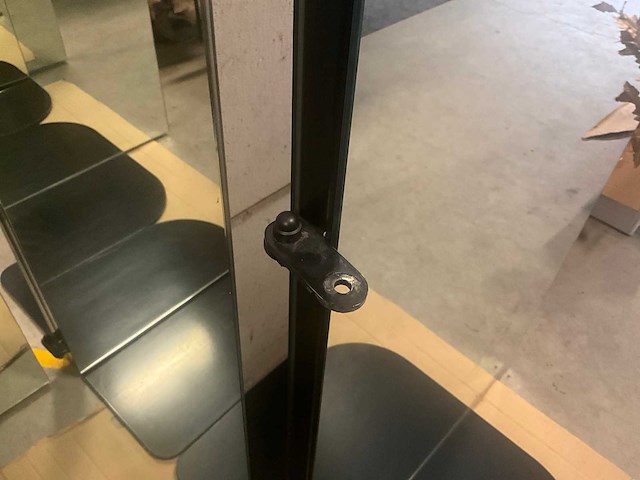 Dubbelzijdige 2-delige passpiegel op metalen voet - afbeelding 15 van  17