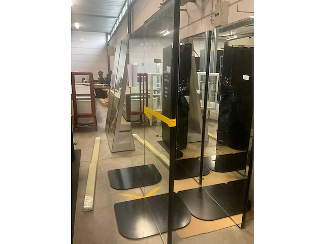 Dubbelzijdige 2-delige passpiegel op metalen voet - afbeelding 10 van  17