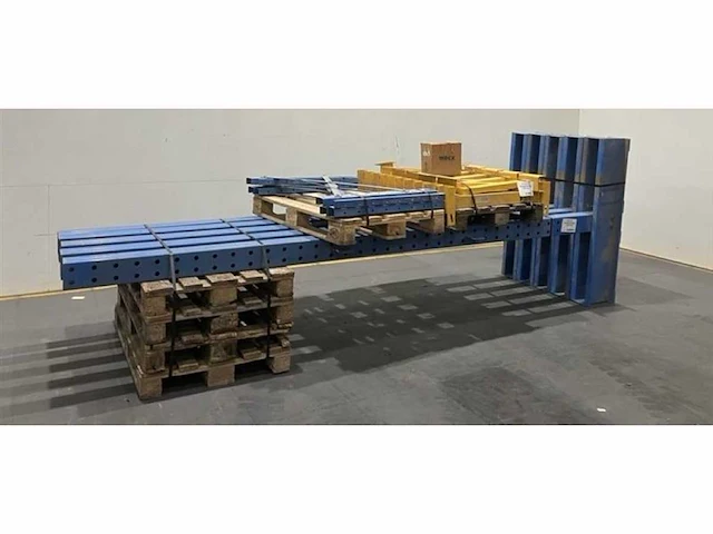 Dubbelzijdige draagarmstelling - cantilever racking - afbeelding 1 van  3