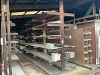 Dubbelzijdige houten draagarmstelling - afbeelding 1 van  4