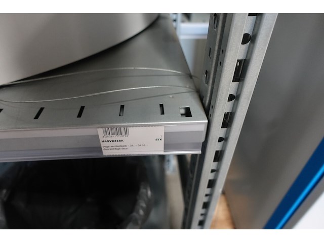 Dubbelzijdige industriële metalen legbordstelling schäfer - afbeelding 5 van  7