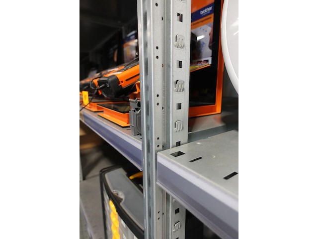 Dubbelzijdige industriële metalen legbordstelling schäfer - afbeelding 6 van  7
