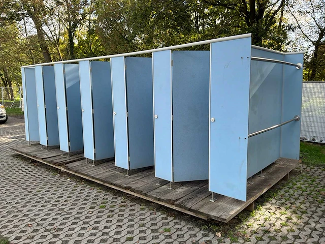 Dubbelzijdige kleedkamer unit - afbeelding 1 van  12