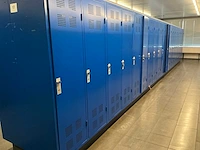 Dubbelzijdige lockerkast - afbeelding 3 van  4