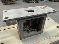 Dubbelzijdige vierkante stationsklok - afbeelding 5 van  5