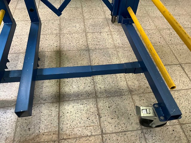 Dubbelzijdige volledig verstelbare stapelrek - afbeelding 2 van  18