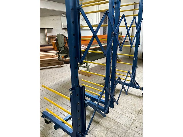 Dubbelzijdige volledig verstelbare stapelrek - afbeelding 3 van  18