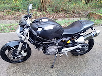 Ducati - monster 696 - motorfiets - afbeelding 7 van  9