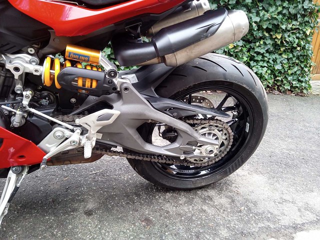 Ducati - panigale v2 s 35 kw - motorfiets - afbeelding 10 van  15