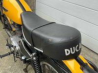 Ducati 250 road motorfiets 1973 - afbeelding 3 van  25