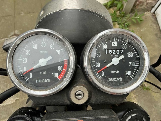 Ducati 350 motorfiets 1977 - afbeelding 9 van  27