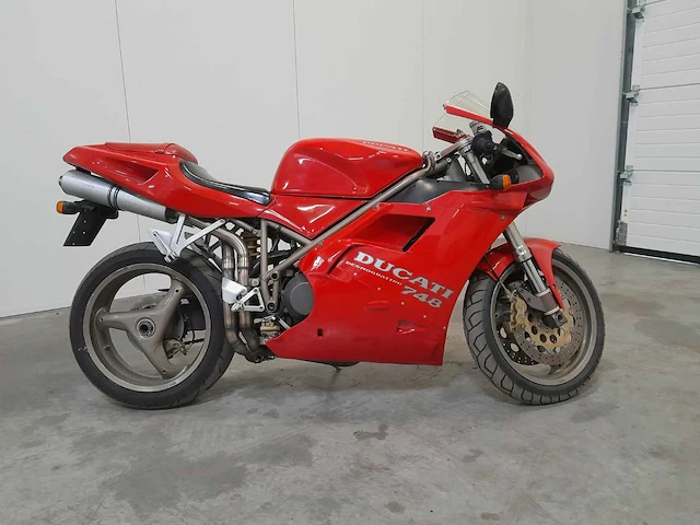 Ducati 748 motorfiets - afbeelding 12 van  20
