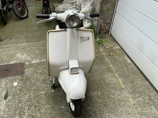 Ducati brio 48 scooter - afbeelding 12 van  17