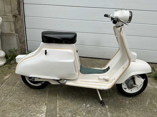 Ducati brio 48 scooter - afbeelding 2 van  3