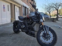 Ducati diavel motorfiets - afbeelding 4 van  11