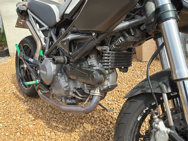 Ducati hypermotard 796 motorfiets / supermoto - afbeelding 8 van  37