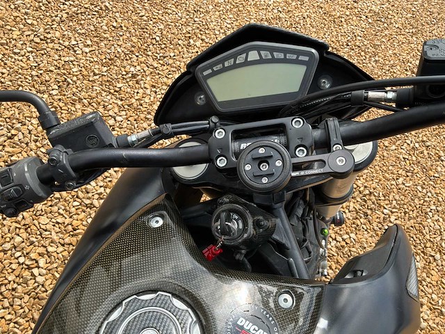Ducati hypermotard 796 motorfiets / supermoto - afbeelding 15 van  37