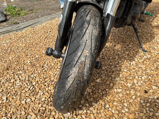 Ducati hypermotard 796 motorfiets / supermoto - afbeelding 24 van  37
