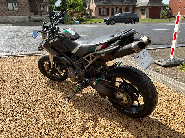 Ducati hypermotard 796 motorfiets / supermoto - afbeelding 8 van  13
