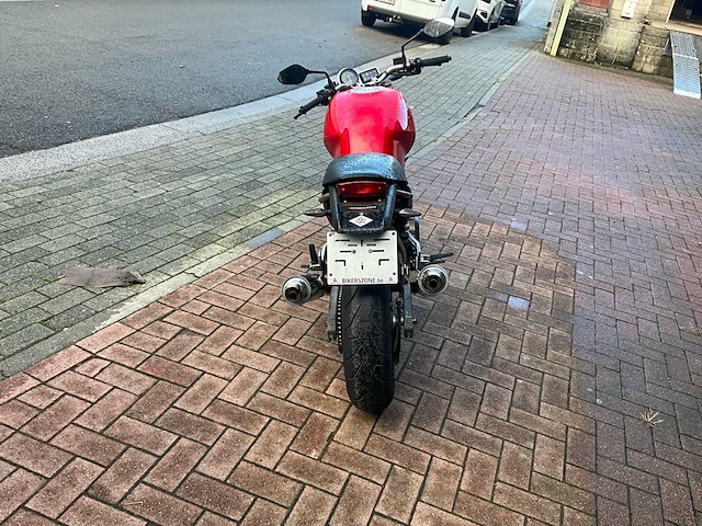 Ducati monster 750 - afbeelding 24 van  29