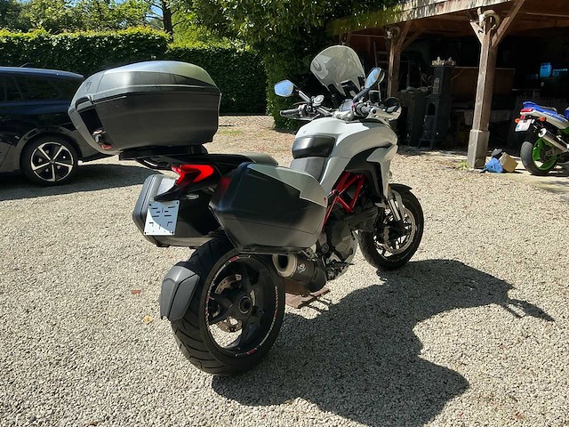 Ducati multistrada 1200 s motorfiets - afbeelding 25 van  29