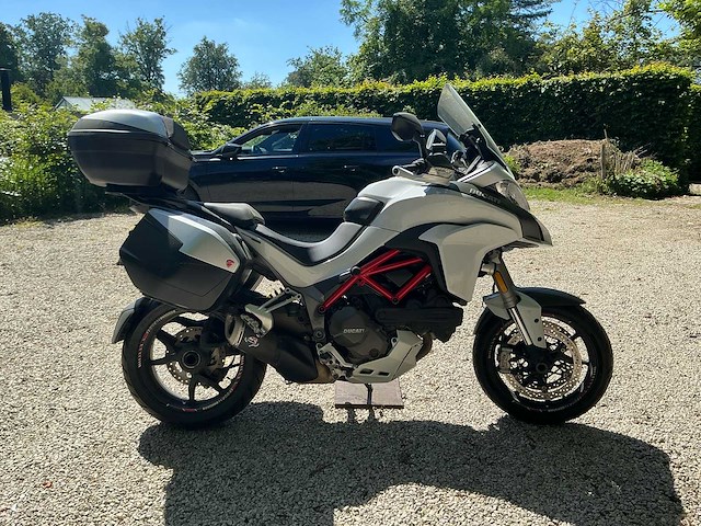 Ducati multistrada 1200 s motorfiets - afbeelding 26 van  29