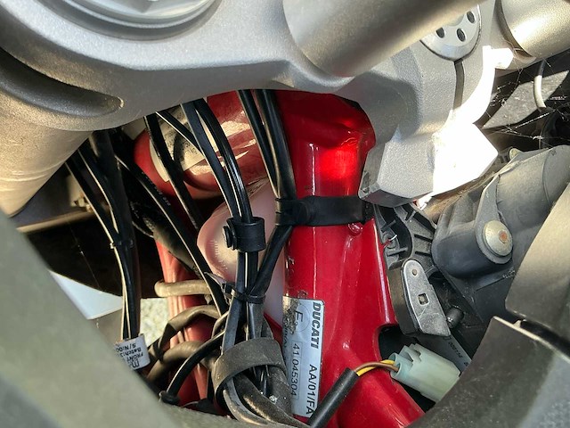 Ducati multistrada 1200 s motorfiets - afbeelding 24 van  42