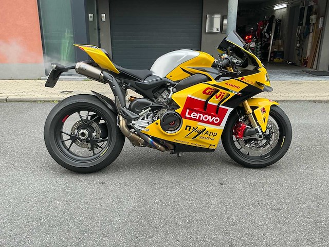 Ducati panigale v4 r motorfiets - afbeelding 22 van  25