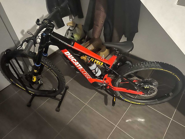 Ducati tk-01 rr emtb enduro mountainbike - afbeelding 3 van  12