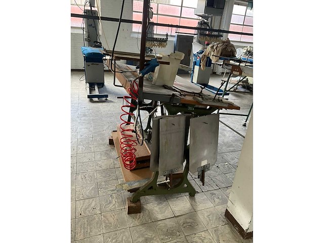 Ducker lt5-m vouwtafel - afbeelding 3 van  7