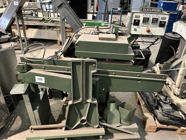 Ducuroir industrieel cirkelzaagmachine - afbeelding 1 van  6