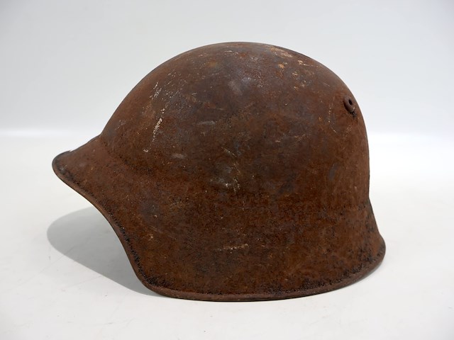 Duitse legerhelm - afbeelding 2 van  5