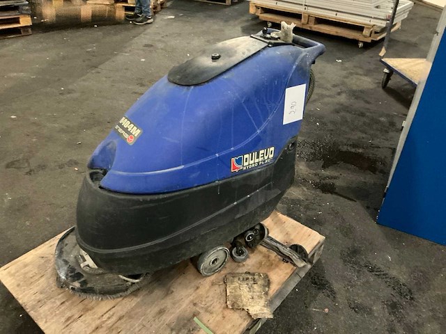 Dulevo h404m zelfrijdende veegmachine - afbeelding 1 van  5