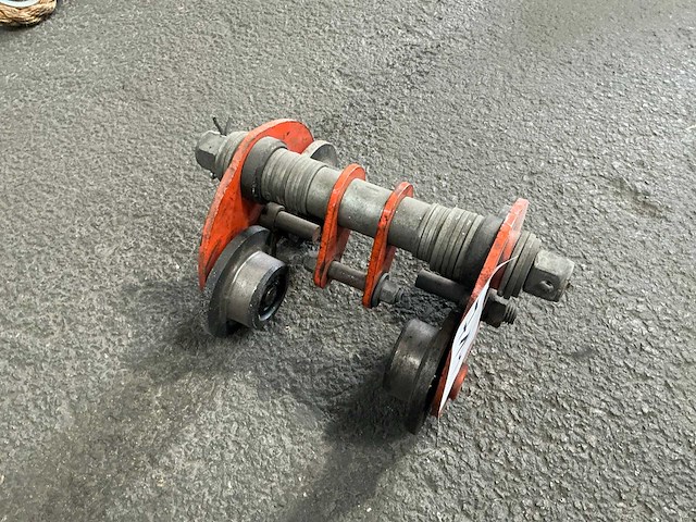 Duma 1/2 ton loopkat - afbeelding 1 van  4
