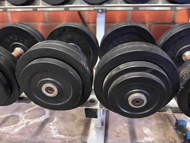 Dumbellset + rek 2,5 - 20kg - afbeelding 8 van  12