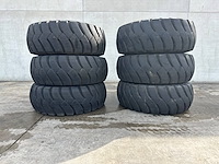 Dumperbanden pirelli – rm99 33.5 - 33