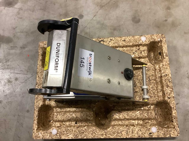 Duni df10 verpakkingsmachine - afbeelding 2 van  4