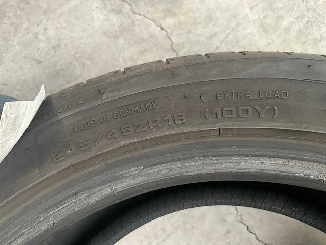 Dunlop - car tyre (2x) - afbeelding 2 van  5