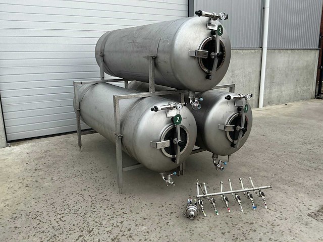 Duotank - tripple biertank opslagtank - afbeelding 1 van  12
