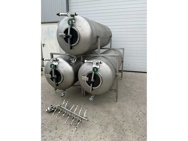 Duotank - tripple biertank opslagtank - afbeelding 6 van  12