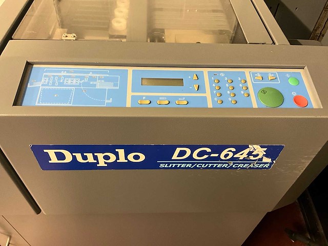 Duplo dc-645 slitter/ cutter/ creaser - afbeelding 15 van  20