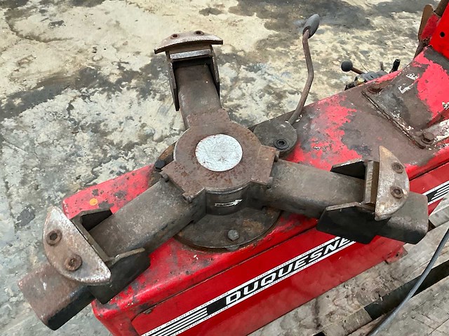 Duquesne r200 banden de-en montageapparaat - afbeelding 3 van  12