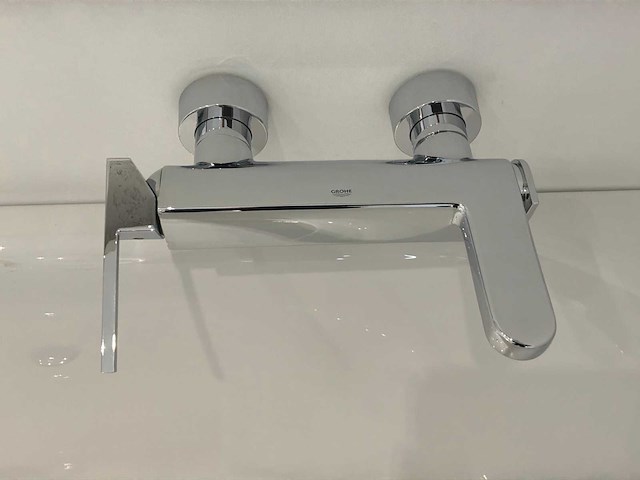 Duravit bad met grohe mengkraan - afbeelding 3 van  7